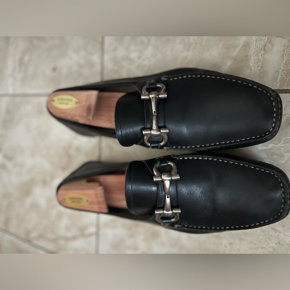 SALVATORE FERRAGAMO 'Parigi Black Leather Drivers Size 8 EE